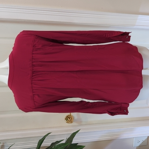 Loft Women's Long Sleeve 3/4 Button Blouse w/Adjustable Sleeves Size XS - Picture 2 of 5